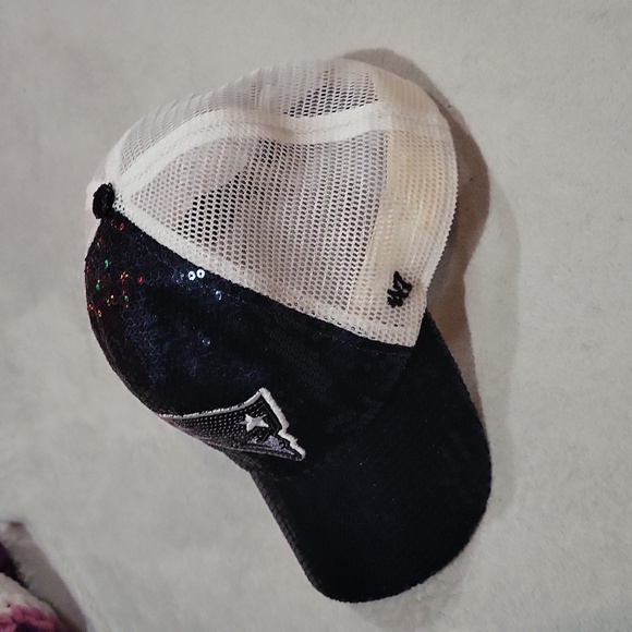 NFL Team Apparel Patriots Hat - Picture 4 of 10